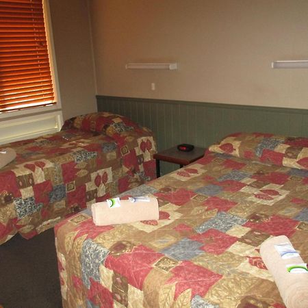 Barcaldine Country Motor Inn Bagian luar foto