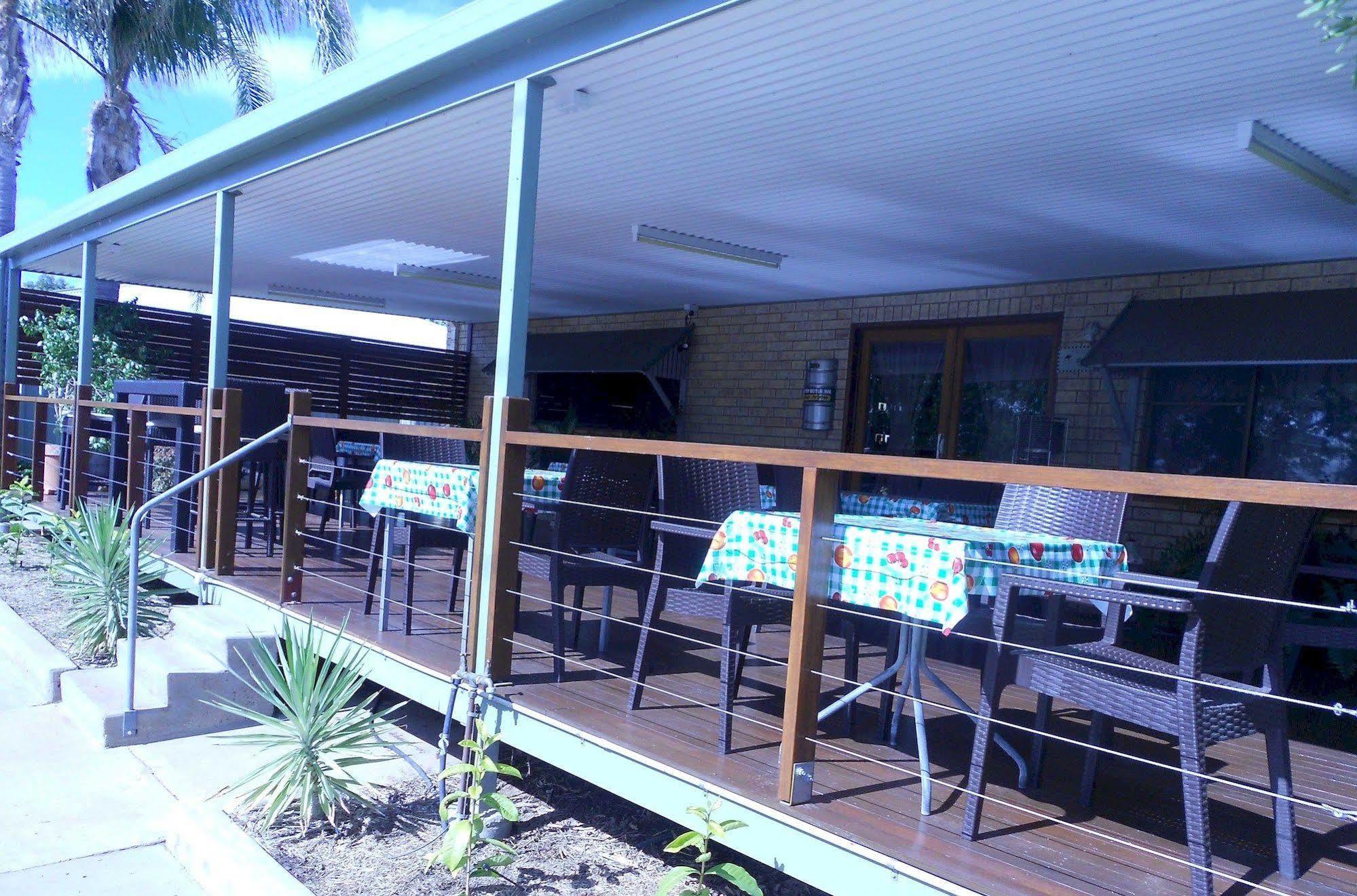 Barcaldine Country Motor Inn Bagian luar foto